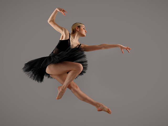 Ballet dancer Studio portrait photography masterclass with Panikos Hajistilly